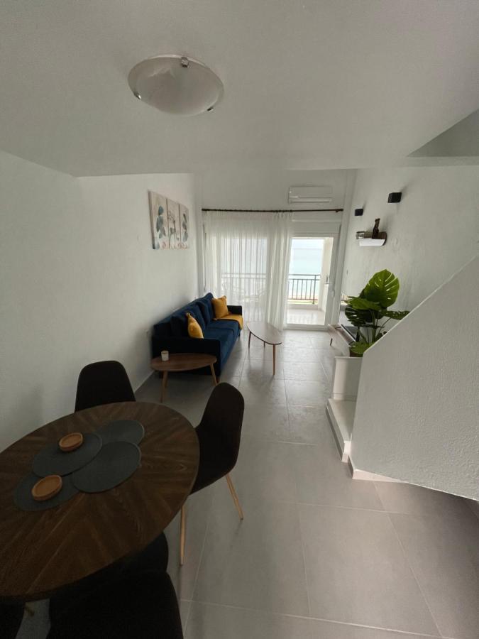 Sea View Loft Apartment Nea Roda Exterior photo