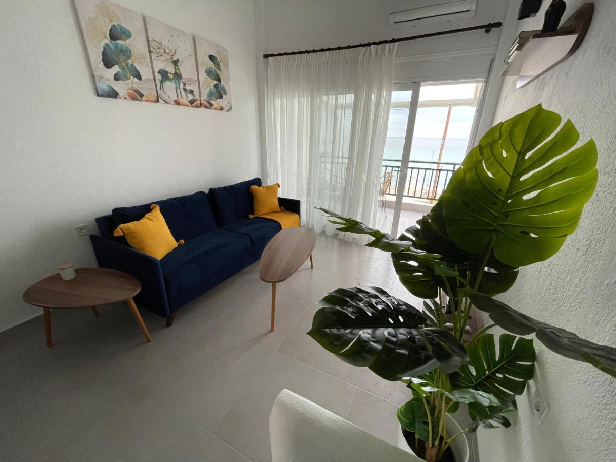 Sea View Loft Apartment Nea Roda Exterior photo